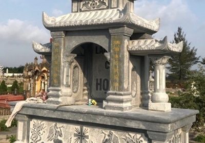 Ninh Thuận mộ bằng đá xanh rêu nguyên khối - lăng mộ cao cấp