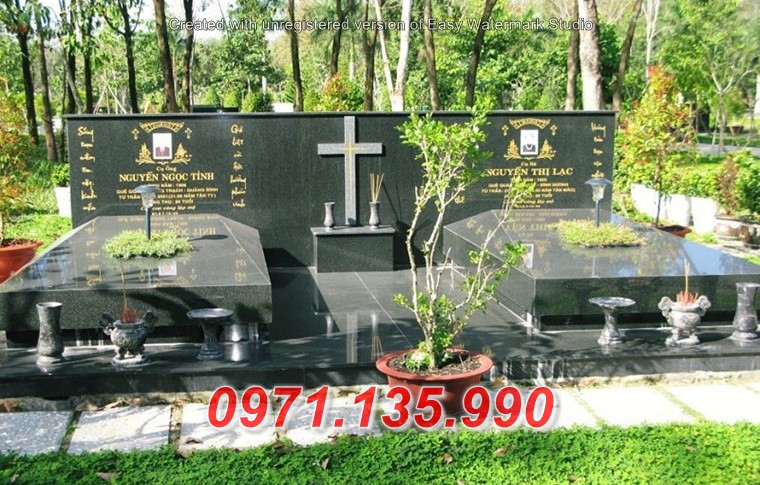 Ninh Thuận mộ bằng đá xanh rêu tự nhiên - lăng mộ cao cấp