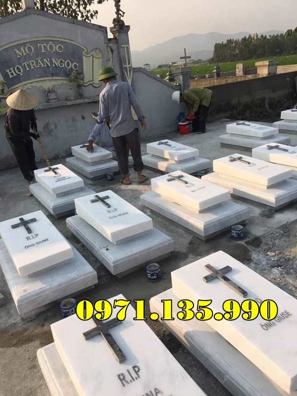 700- mẫu mộ đạo công giáo đá tự nhiên đẹp bán Vũng Tàu