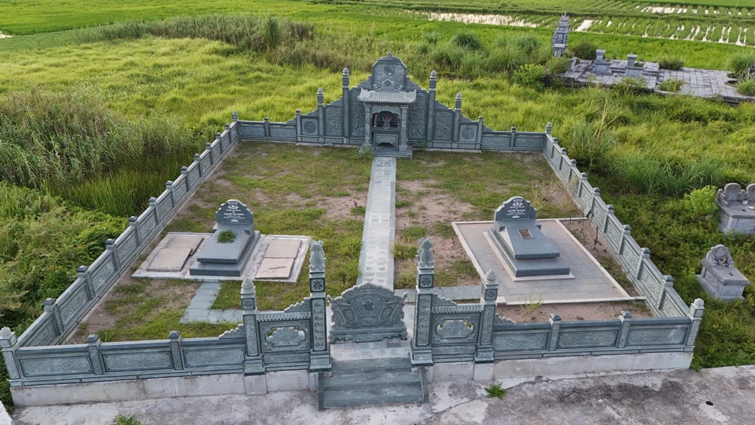 113- Khu Lăng Mộ Đá Bán Quảng Ninh - Cây Hương Nghĩa Trang