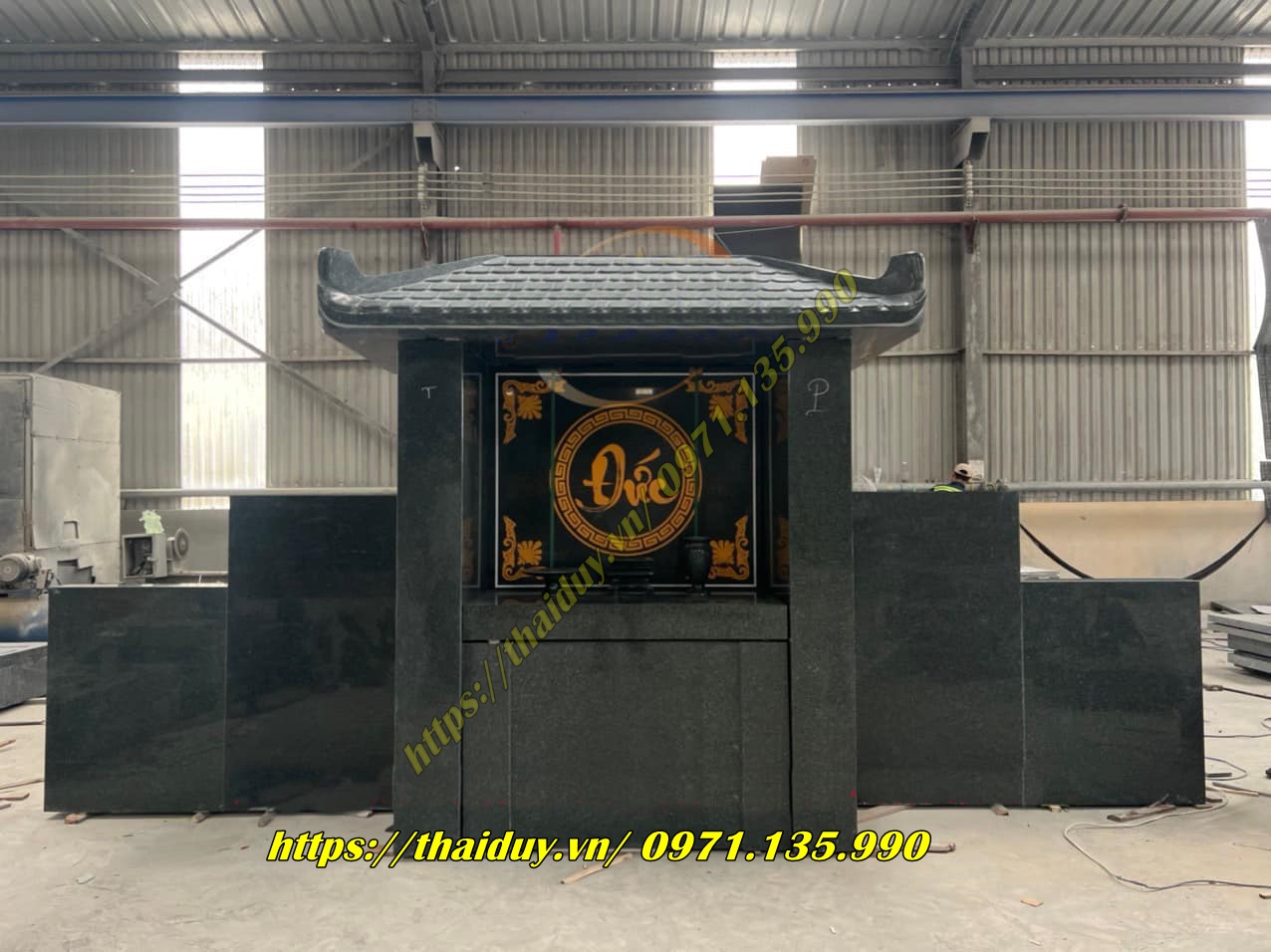 100+ Mẫu Mộ Đá Hoa Cương Nguyên Khối - Giá Mộ Ốp Đá Granite Đen
