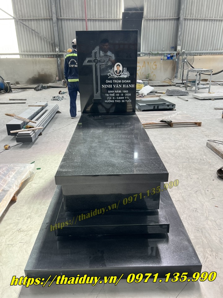 Ưu và nhược điểm của mộ đá hoa cương nguyên khối