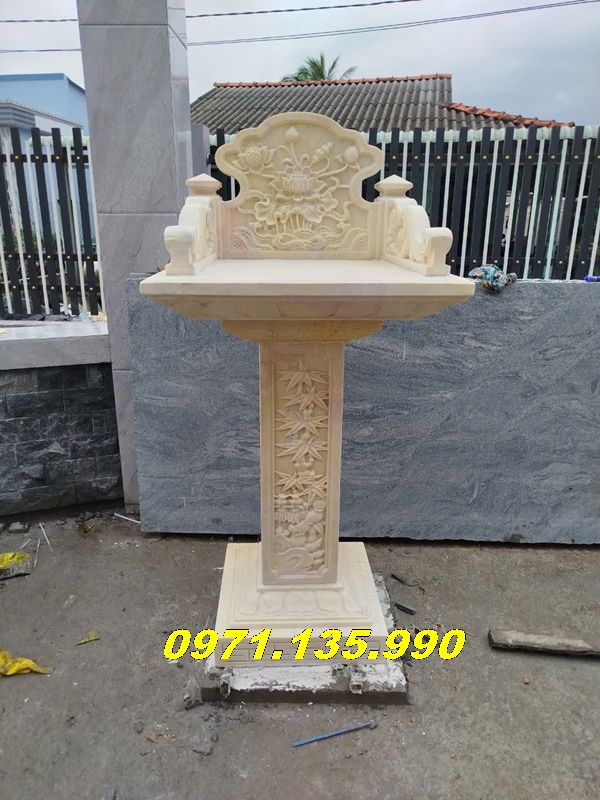 Mẫu Bàn Thờ Thiên Chất Liệu Đá Vàng Mới 2025Kích Thước Mặt Bàn 69Cm x 69Cm - Cao 1m47
Gía Giao Lắp Đặt Hoàn Thiện Tại TP HCM : 17Triệu