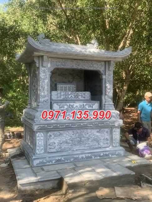 Cây Hương Thần Linh Bằng Đá Tại Bắc Giang