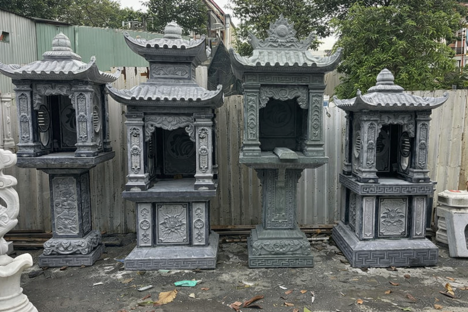 Giá cây hương đá tự nhiên thờ Mẫu Cửu Trùng Thiên bao nhiêu?