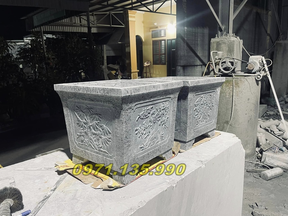 Chậu Cổ Bằng Đá