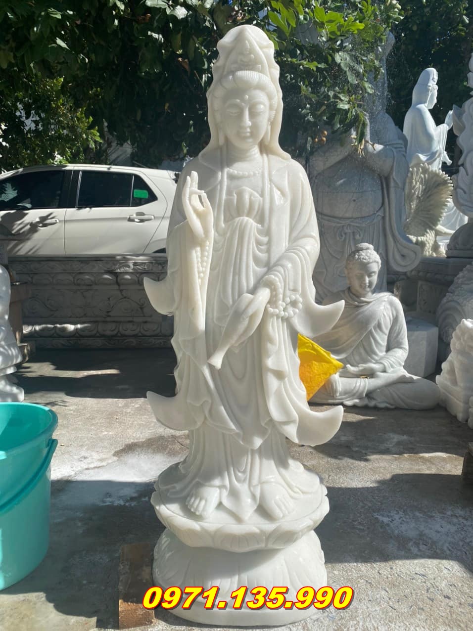 Chất liệu đá điêu khắc tượng Quan Âm