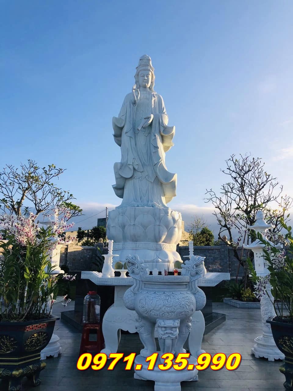 Kích thước bệ đá (đài sen hoặc chân đế)