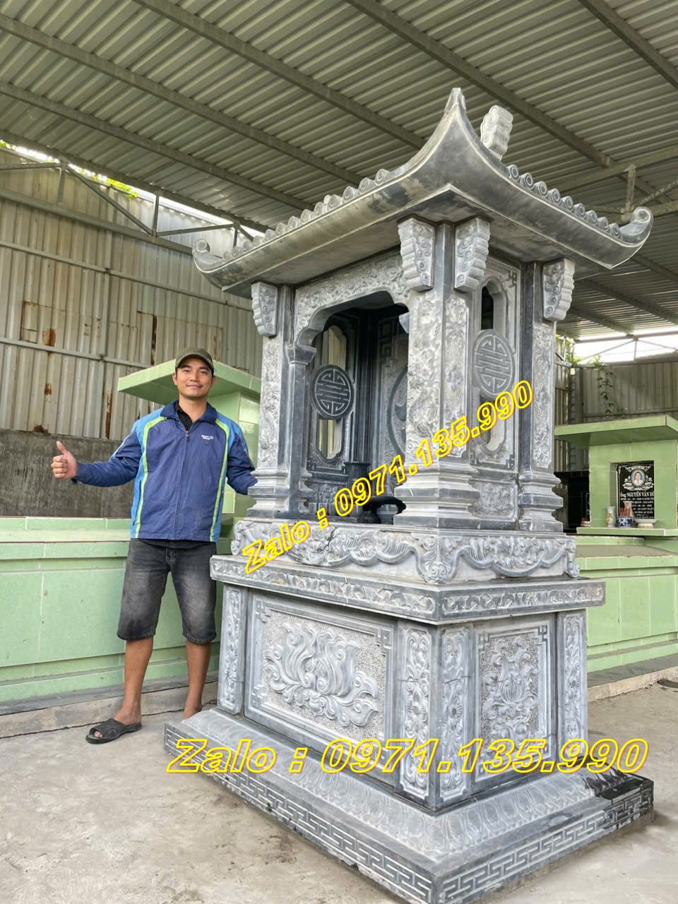 Ưu điểm vượt trội của am thờ đá tự nhiên nguyên khối ở TP.HCM