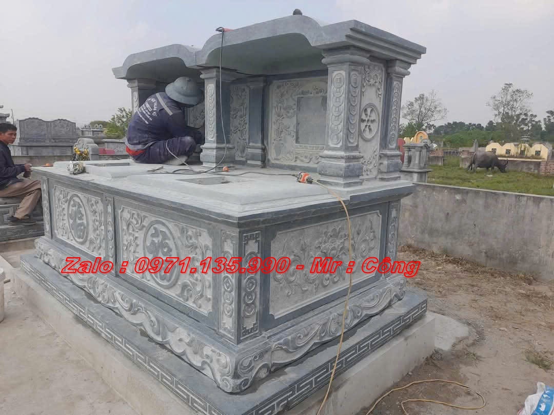 Mộ đá tự nhiên nguyên khối là gì?