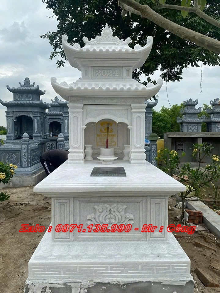 Mộ đá không mái nguyên khối