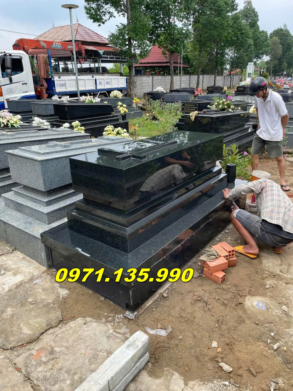 73+ Mộ Đá Công Giáo Đơn Giản, Thanh Thoát Ở Tiền Giang