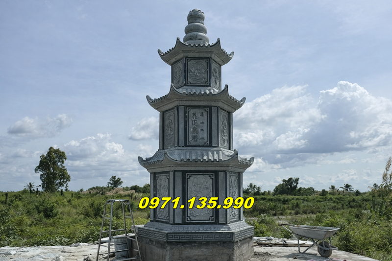 Mẫu tháp mộ đá lục giác (lục lăng) để tro cốt – cân đối, dễ bố trí