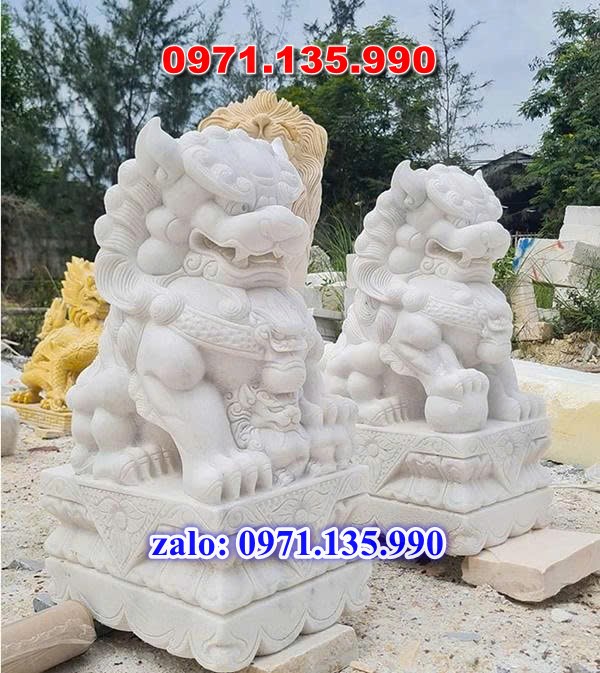 sư tử đá phong thủy, tượng sư tử đá canh cổng, sư tử đá trước cổng nhà, sư tử đá nhà thờ họ, giá sư tử đá bao nhiêu, mẫu sư tử đá đẹp, sư tử đá tự nhiên nguyên khối, sư tử đá khu lăng mộ, đặt sư tử đá đúng phong thủy, mua sư tử đá ở đâu uy tín, sư tử đá đá xanh Ninh Bình, sư tử đá chạm rồng phượng đẹp,