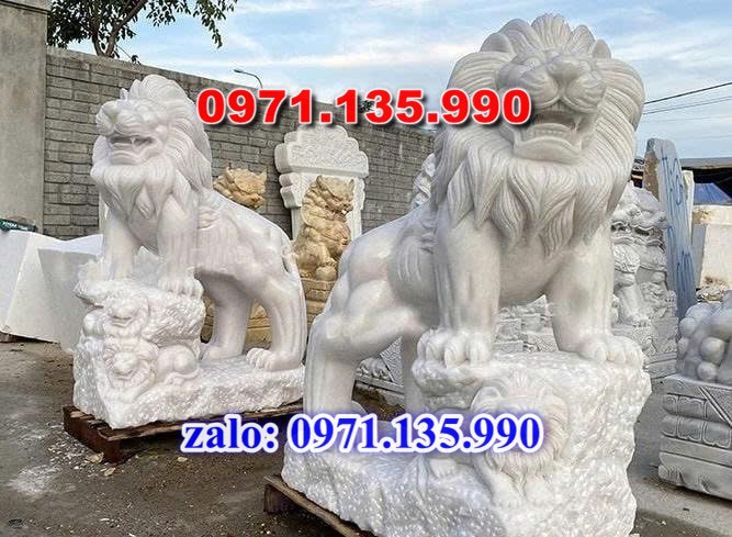 sư tử đá phong thủy, tượng sư tử đá canh cổng, sư tử đá trước cổng nhà, sư tử đá nhà thờ họ, giá sư tử đá bao nhiêu, mẫu sư tử đá đẹp, sư tử đá tự nhiên nguyên khối, sư tử đá khu lăng mộ, đặt sư tử đá đúng phong thủy, mua sư tử đá ở đâu uy tín, sư tử đá đá xanh Ninh Bình, sư tử đá chạm rồng phượng đẹp,