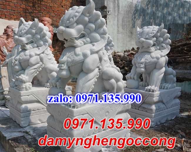 sư tử đá phong thủy, tượng sư tử đá canh cổng, sư tử đá trước cổng nhà, sư tử đá nhà thờ họ, giá sư tử đá bao nhiêu, mẫu sư tử đá đẹp, sư tử đá tự nhiên nguyên khối, sư tử đá khu lăng mộ, đặt sư tử đá đúng phong thủy, mua sư tử đá ở đâu uy tín, sư tử đá đá xanh Ninh Bình, sư tử đá chạm rồng phượng đẹp,